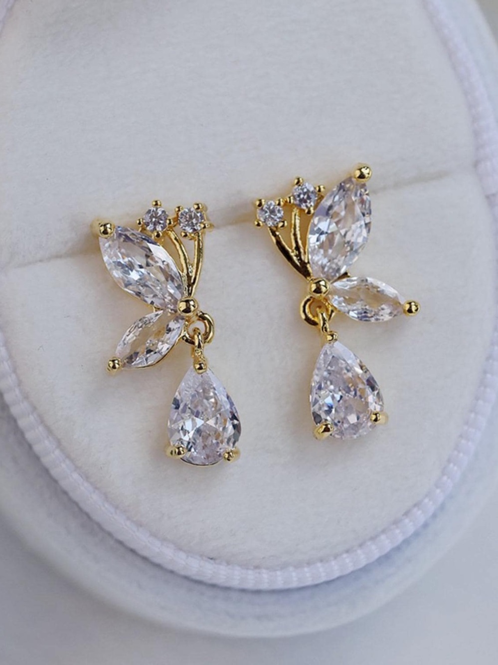 Elegant Gold Cubic Zirconia Teardrop Drop Earrings - Clear